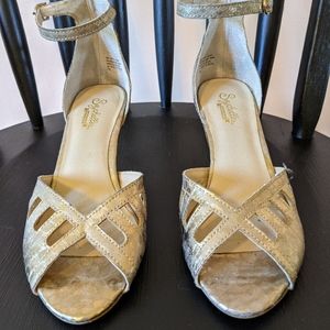 Seychelles Astonish Rose Gold Dress Pump